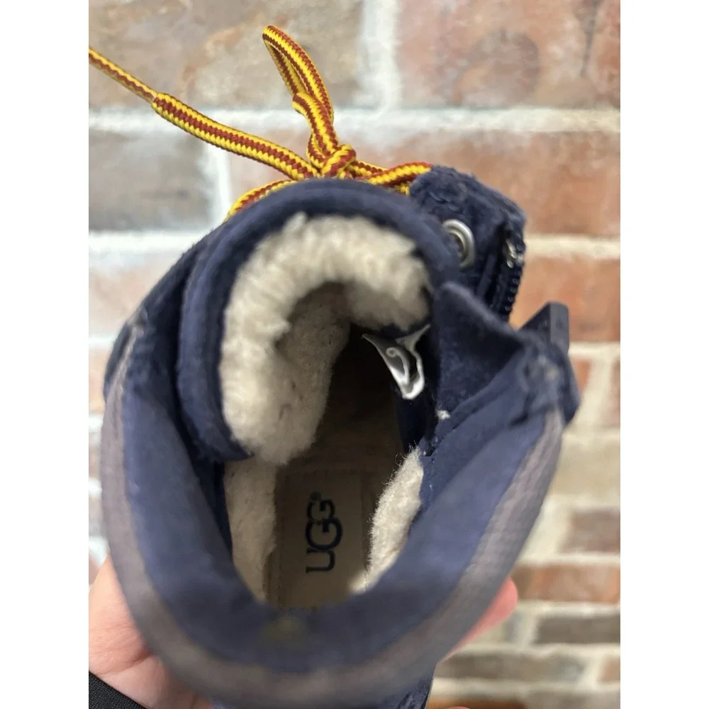 Kids' UGG K Hilmar CWR Size 10, Navy 1094479K, Winter Shoe Snow Boots Warm Lined